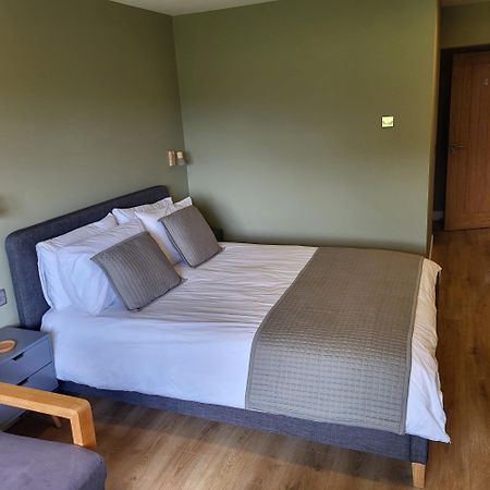 Open Acres Accommodation And Airport Parking Backwell 외부 사진
