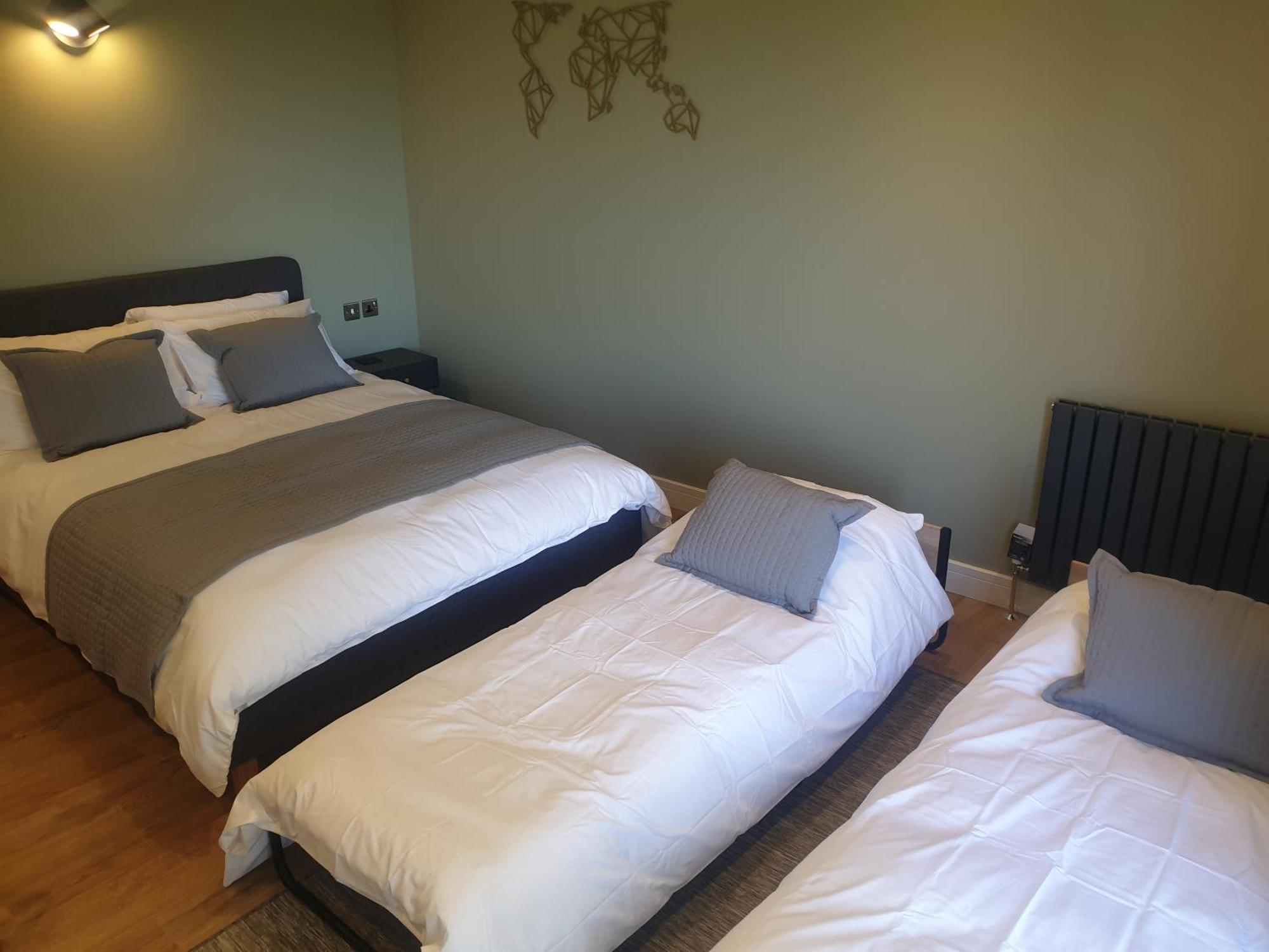 Open Acres Accommodation And Airport Parking Backwell 외부 사진